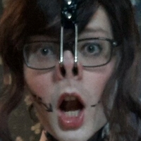rileycross Nahé