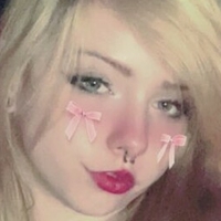 sad.lil.succubus Nahé