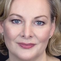 Sara Stewart Nahé