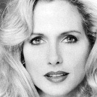 Shelley Smith Nahé