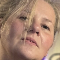 sheslillyhart Nahé