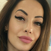 silvia.b Nahé