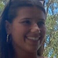 Steph Warmuz Nahé