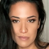 The Dahlia Dreams Nahé