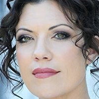 Tiffany Shepis Nahé