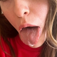 xraebby Nahé