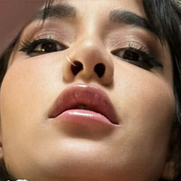 yourinternetgf_ Nahé
