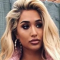 Zahida Allen Nahé